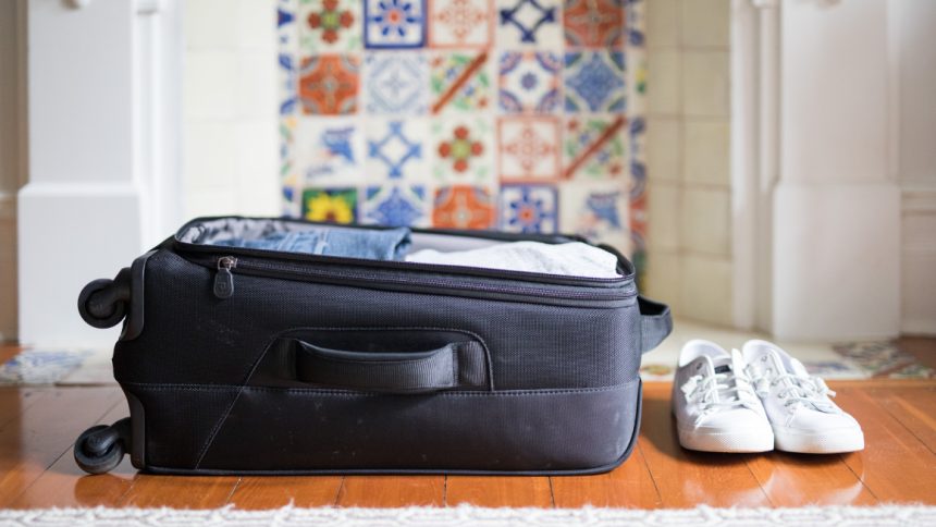 Your travel luggage: What are you packing?